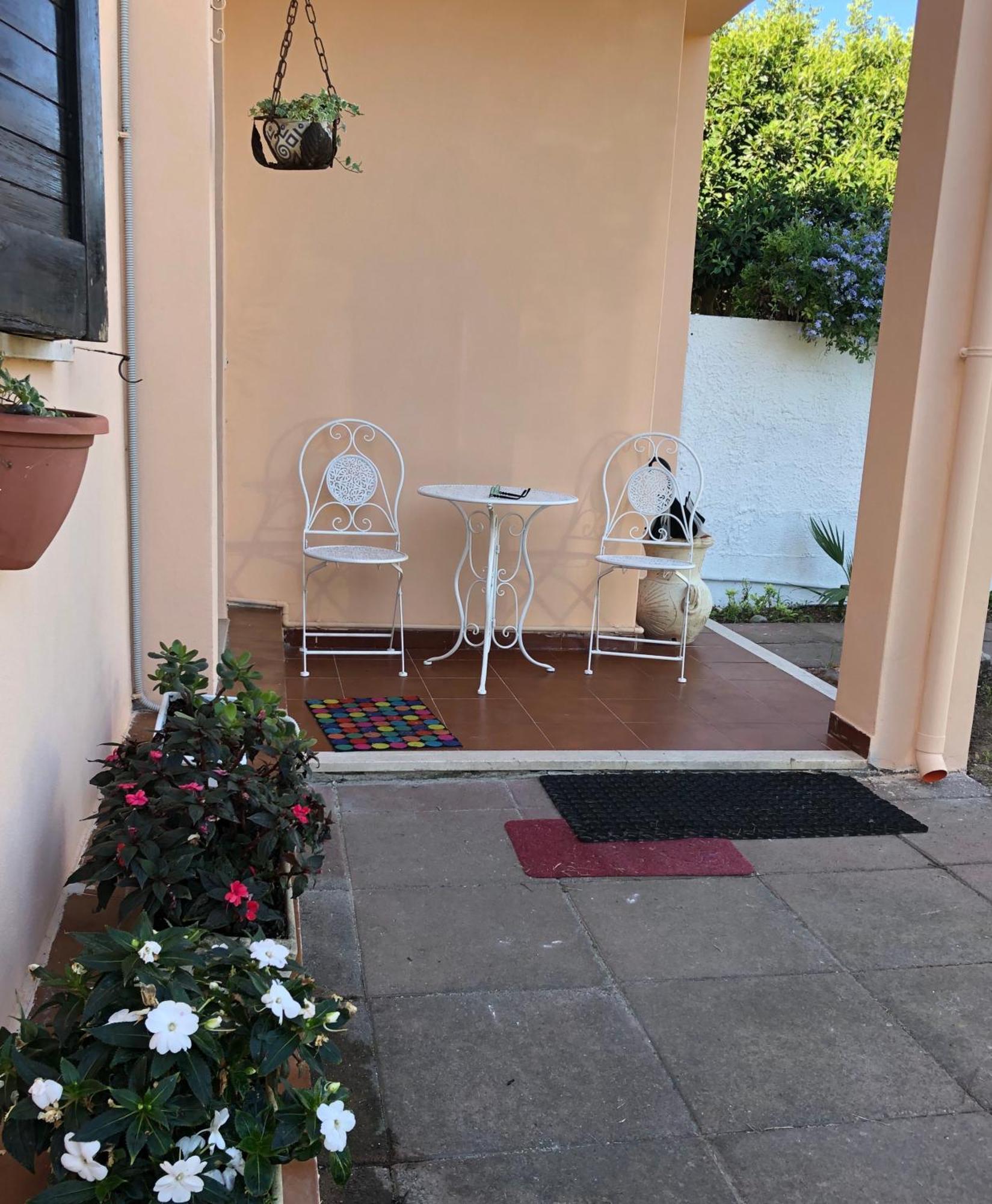 La Lantana Nuova Bed & Breakfast Flumini di Quartu Eksteriør bilde